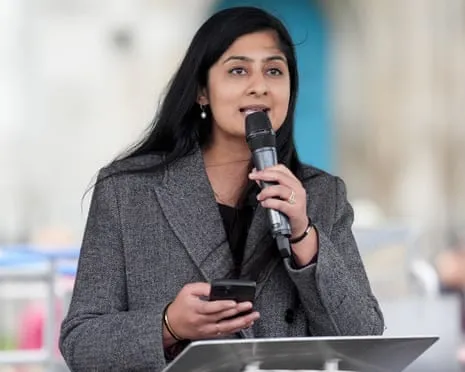 The Coventry South MP Consults Libel Legal Experts Following Row With Jeremy Corbyn Over Organization Finances
